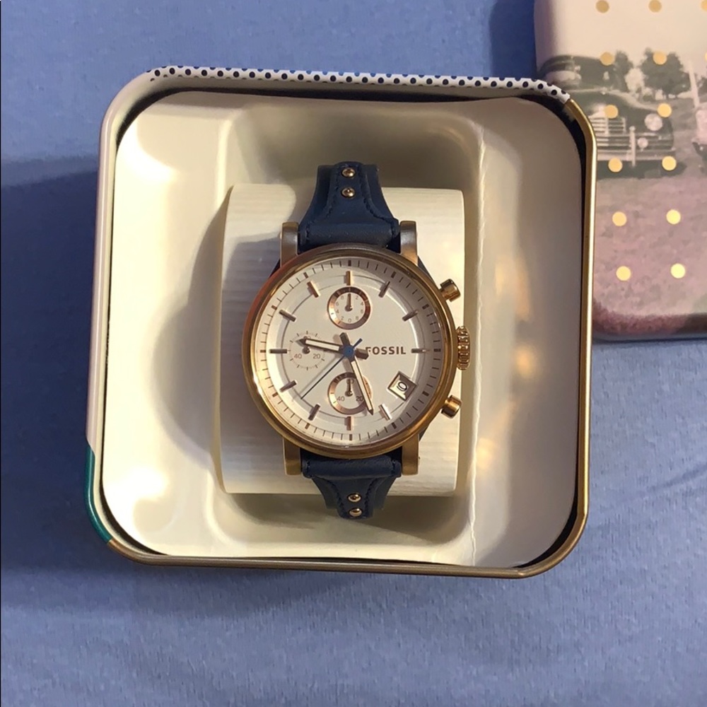 Fossil watch
